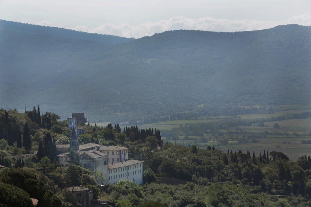 Appartamenti Belvedere Cortona Zimmer foto